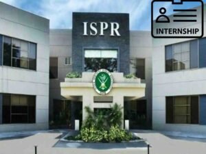 آئی ایس پی آر سمر انٹرن شپ 2025 میں شریک طلباء گروپ سرگرمیوں میں حصہ لیتے ہوئے