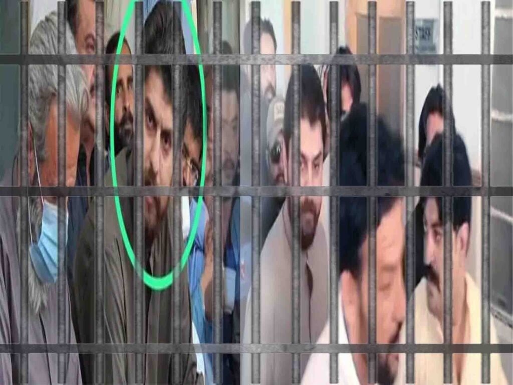 سردار شیر باز ستکزئی کو عدالت میں پیش کیا جا رہا ہے