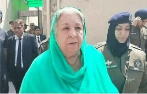 پی ٹی آئی رہنما یاسمین راشد کو طبیعت خراب ہونے پر سروسز اسپتال منتقل کیا گیا