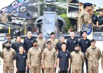 فیلڈ مارشل عاصم منیر Z‑10ME ہیلی کاپٹر کی شمولیت کی تقریب میں