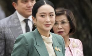 تھائی لینڈ کی وزیراعظم برطرف