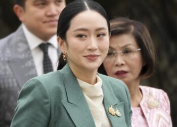 تھائی لینڈ کی وزیراعظم برطرف