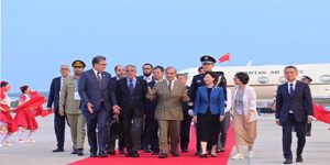 وزیر اعظم کا دورہ چین شہباز شریف چین کے سرکاری دورے پر شنگھائی تعاون تنظیم اجلاس میں شریک