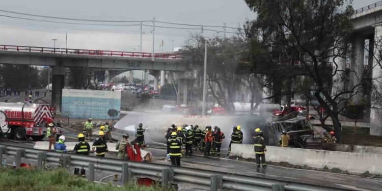 میکسیکو گیس ٹینکر دھماکہ