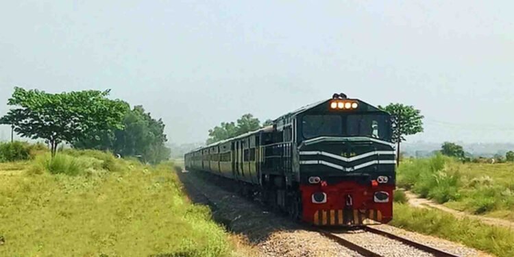 ریلوے آؤٹ سورسنگ