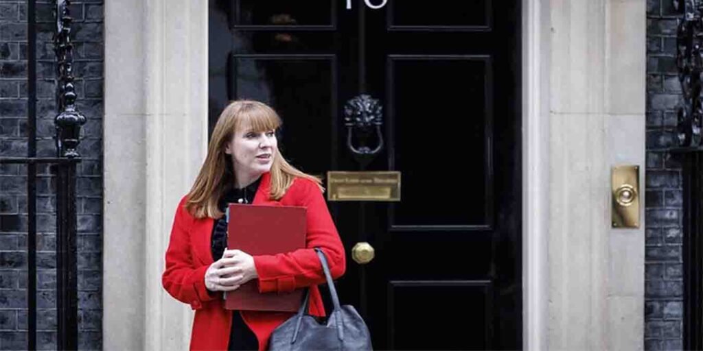 برطانوی نائب وزیراعظم استعفیٰ ٹیکس اسکینڈل کے باعث سامنے آیا