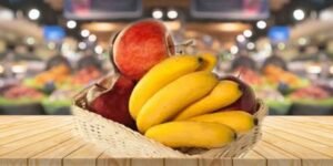 وزن کم کرنے کے لیے سیب یا کیلا؟ دونوں پھلوں کا تقابلی جائزہ