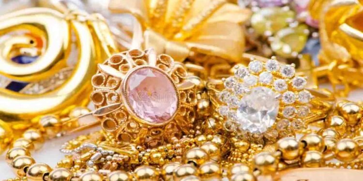 پاکستان میں سونے کی قیمت نئی بلند سطح پر