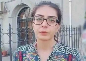 ایمان مزاری لائسنس منسوخی