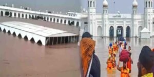 پاک فوج کا سیلاب سے متاثرہ دربار صاحب کرتارپور میں بحالی کا کام جاری