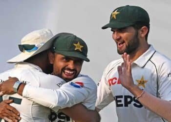 ساوتھ افریقہ کیخلاف ہوم ٹیسٹ سیریز کیلئے پاکستان کرکٹ اسکواڈ کا اعلان