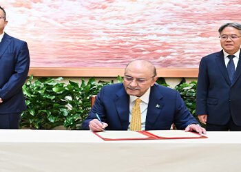 آصف زرداری کا دورہ چین زراعت، ماحولیات اور ماس ٹرانزٹ معاہدے