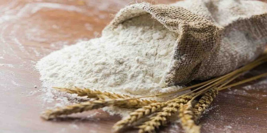 پنجاب حکومت نے آٹے کی قیمت میں کمی کی – عوام کے لیے بڑا ریلیف 2 پنجاب حکومت نے آٹے کی قیمت میں کمی کی