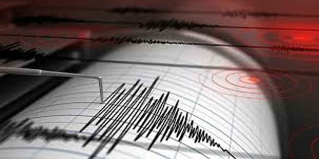 سوات زلزلہ 4.6 شدت – خوفزدہ عوام گھروں سے باہر