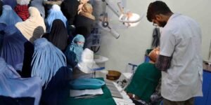 خواتین پر پابندی