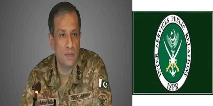 ڈی جی آئی ایس پی آر لیفٹیننٹ جنرل احمد شریف چوہدری پریس کانفرنس میں خطاب کرتے ہوئے