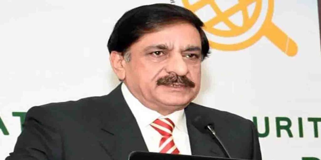 جنرل (ر) ناصر جنجوعہ سیمینار میں خطاب کر رہے ہیں، بھارت کے ممکنہ میزائل حملے سے خبردار کر رہے ہیں۔