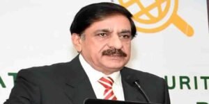 جنرل (ر) ناصر جنجوعہ سیمینار میں خطاب کر رہے ہیں، بھارت کے ممکنہ میزائل حملے سے خبردار کر رہے ہیں۔