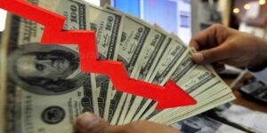 انٹربینک میں ڈالر کی قیمت میں کمی اور سٹاک مارکیٹ کا مثبت اختتام