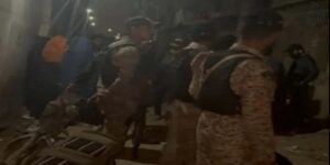 کراچی سہراب گوٹھ میں رینجرز اور پولیس کا غیر قانونی افغان باشندوں کے خلاف آپریشن