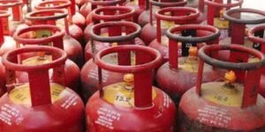 ایل پی جی کی نئی قیمت میں کمی، گھریلو سلنڈر 69 روپے سستا