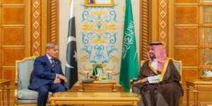 وزیر اعظم شہباز شریف کی سعودی ولی عہد شہزادہ محمد بن سلمان سے ملاقات