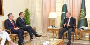 وزیراعظم شہباز شریف سے پولینڈ کے نائب وزیر اعظم کی ملاقات