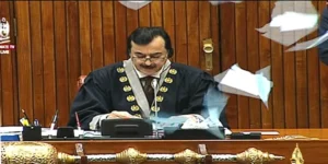 دو تہائی اکثریت سے ایوانِ بالا سے 27ویں آئینی ترمیم منظور کرلی