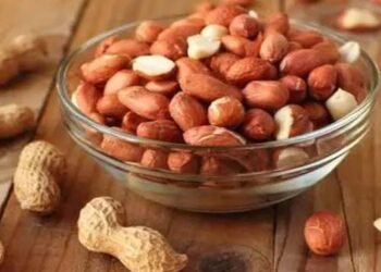 ذیابیطس کے مریضوں کے لیے مونگ پھلی کے فوائد اور احتیاطیں