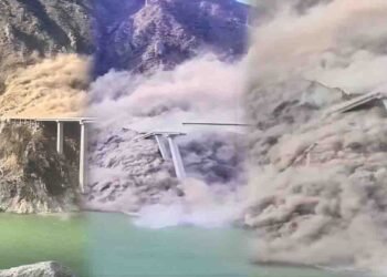 چین کے صوبے سچوان میں منہدم ہونے والے ہونگ چی پل کا منظر