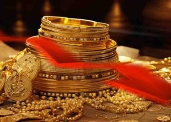 پاکستان میں سونے کی قیمت میں کمی، فی تولہ 3300 روپے کمی کی تازہ اپڈیٹ