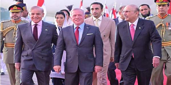 شاہ عبداللہ دوم پاکستان کے دو روزہ سرکاری دورے اسلام آباد پہنچ گئے