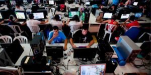 پاکستان آئی ٹی برآمدات 2025 اکتوبر میں 386 ملین ڈالر کا ریکارڈ