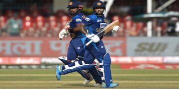 پاکستان سری لنکا ون ڈے سیریز کے دوسرے میچ میں سری لنکا کی بیٹنگ کے دوران اسٹیڈیم کا منظر