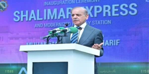 ریلوے کی ڈیجیٹائزیشن کے متعلق وزیراعظم شہباز شریف کا کراچی کینٹ اسٹیشن کی تزئین و آرائش اور نئی شالیمار ایکسپریس کی افتتاحی تقریب سے خطاب