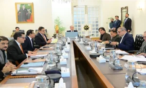 شہباز شریف کی زیر صدارت پاکستان ریلوے پر اجلاس