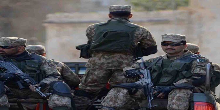 خیبر پختونخوا میں سکیورٹی فورسز کی کارروائیاں