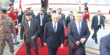 کرغزستان کے صدر سدیر جاپروف 2 روزہ دورے پر پاکستان پہنچ