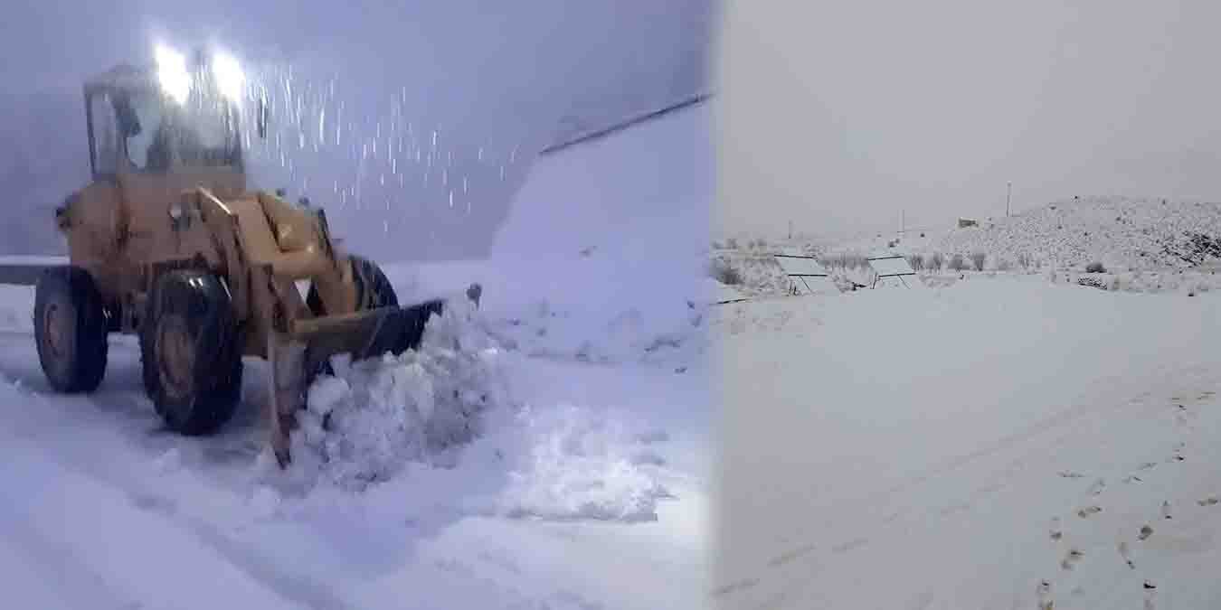 جنوبی وزیرستان اور چترال کی وادیوں میں گھروں اور سڑکوں کو ڈھانپتی ہوئی شدید برفباری