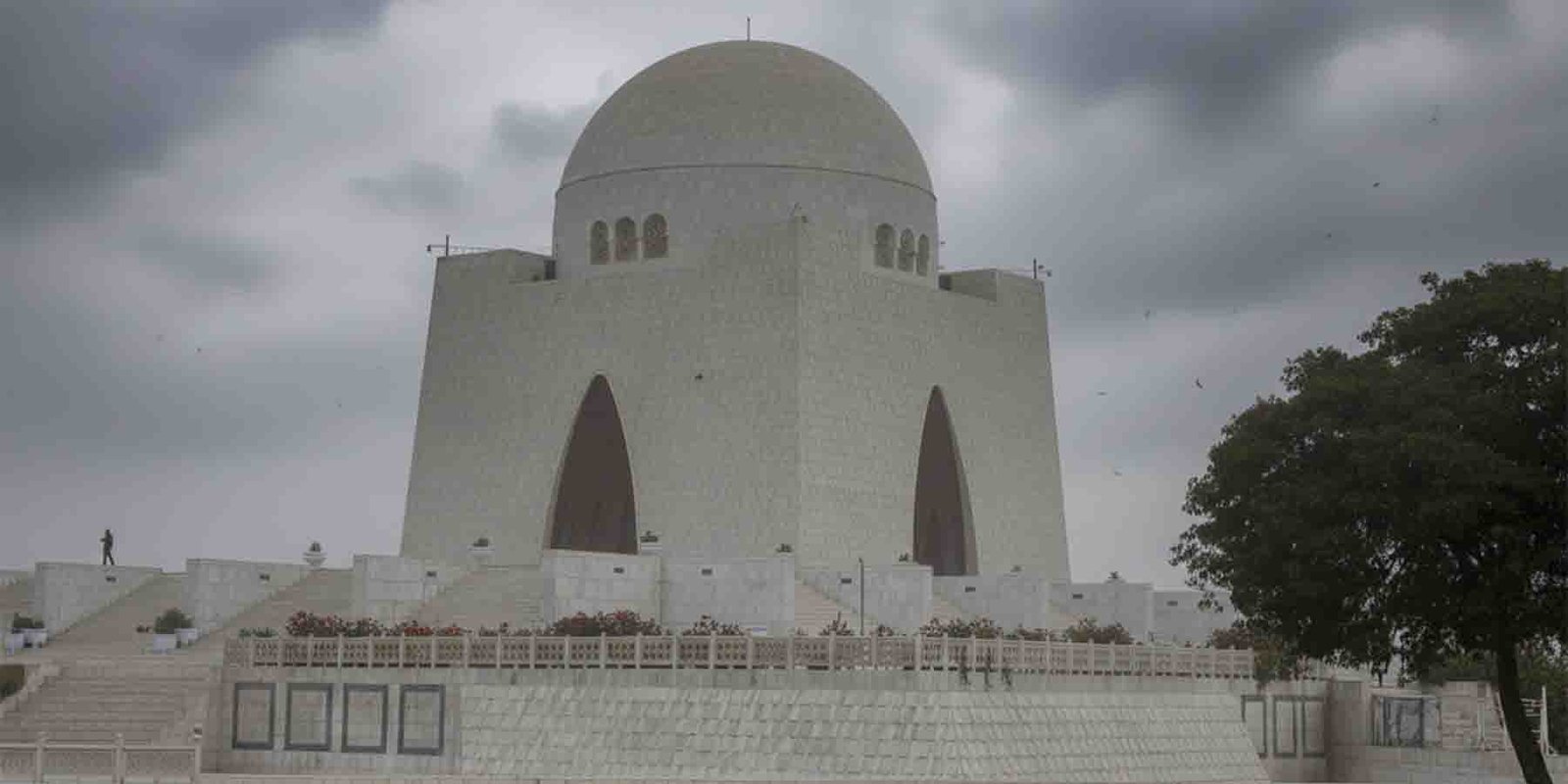 کراچی کا موسم ہر سال ہلکی سی شدت کی سردی ضرور لاتا ہے