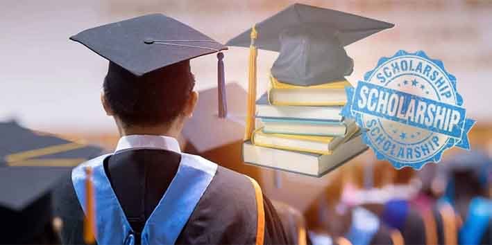 میرٹ پر مبنی اسکالرشپ کارڈ کے اجرا کی خبر کی نمایاں تصویر