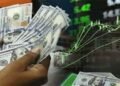 سٹاک مارکیٹ میں مثبت آغاز اور ڈالر کی کمی کی تازہ رپورٹ