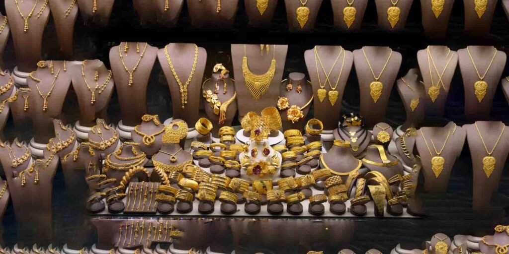 Gold Price in Pakistan Today drop in gold rates per tola