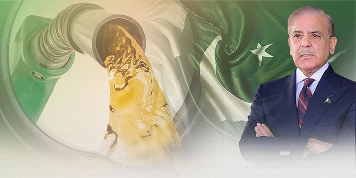 وزیراعظم شہباز شریف پیٹرولیم مصنوعات کی قیمتیں کے حوالے سے اعلان کرتے ہوئے