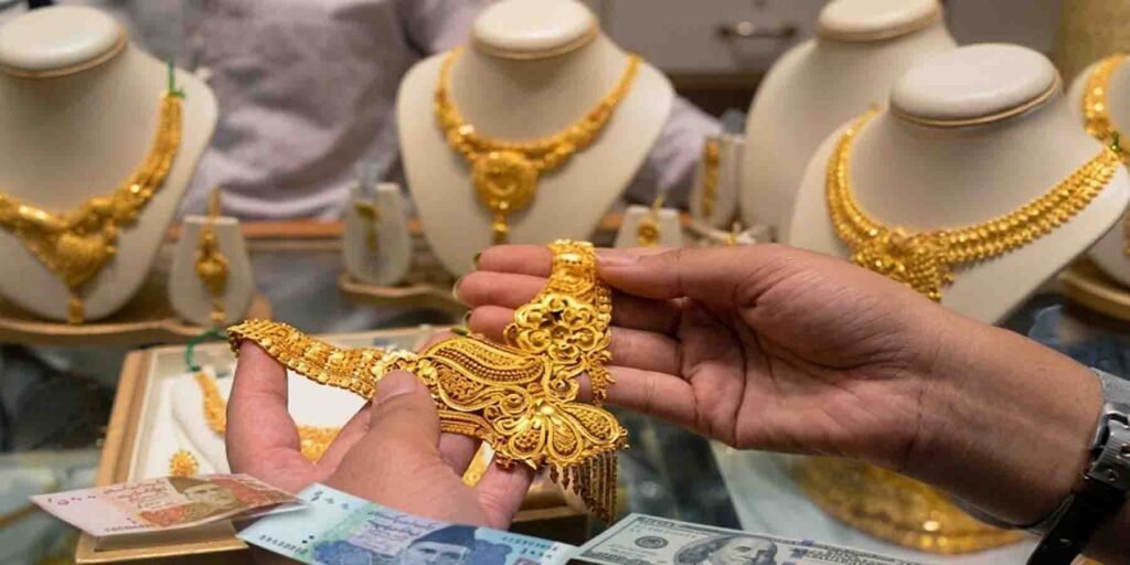 سونے کی قیمت میں کمی پاکستان فی تولہ سونا سستا
