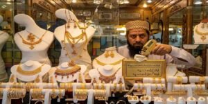 سونے کی قیمت میں اضافہ 2026: فی تولہ سونا 3 ہزار مہنگا، نئی قیمت 4 لاکھ 97 ہزار 662 روپے