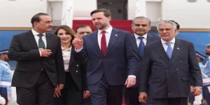 امریکی نائب صدر جے ڈی وینس اسلام آباد پہنچ گئے، ایران امریکا مذاکرات شروع ہونے کو تیار