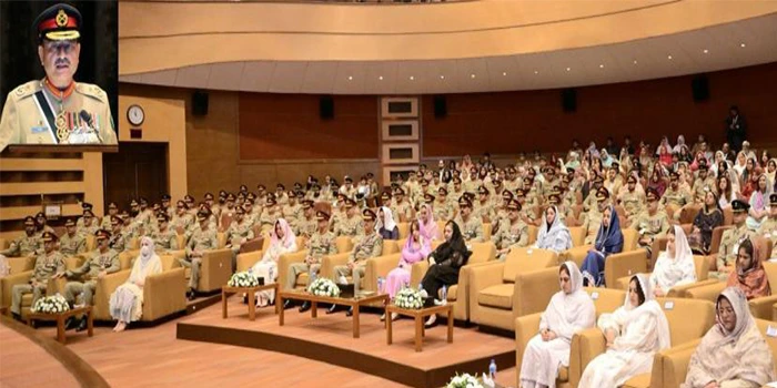 فیلڈ مارشل عاصم منیر کا جی ایچ کیو تقریب میں دوٹوک اعلان، دہشتگردی کے خاتمے تک جنگ جاری رہے گی