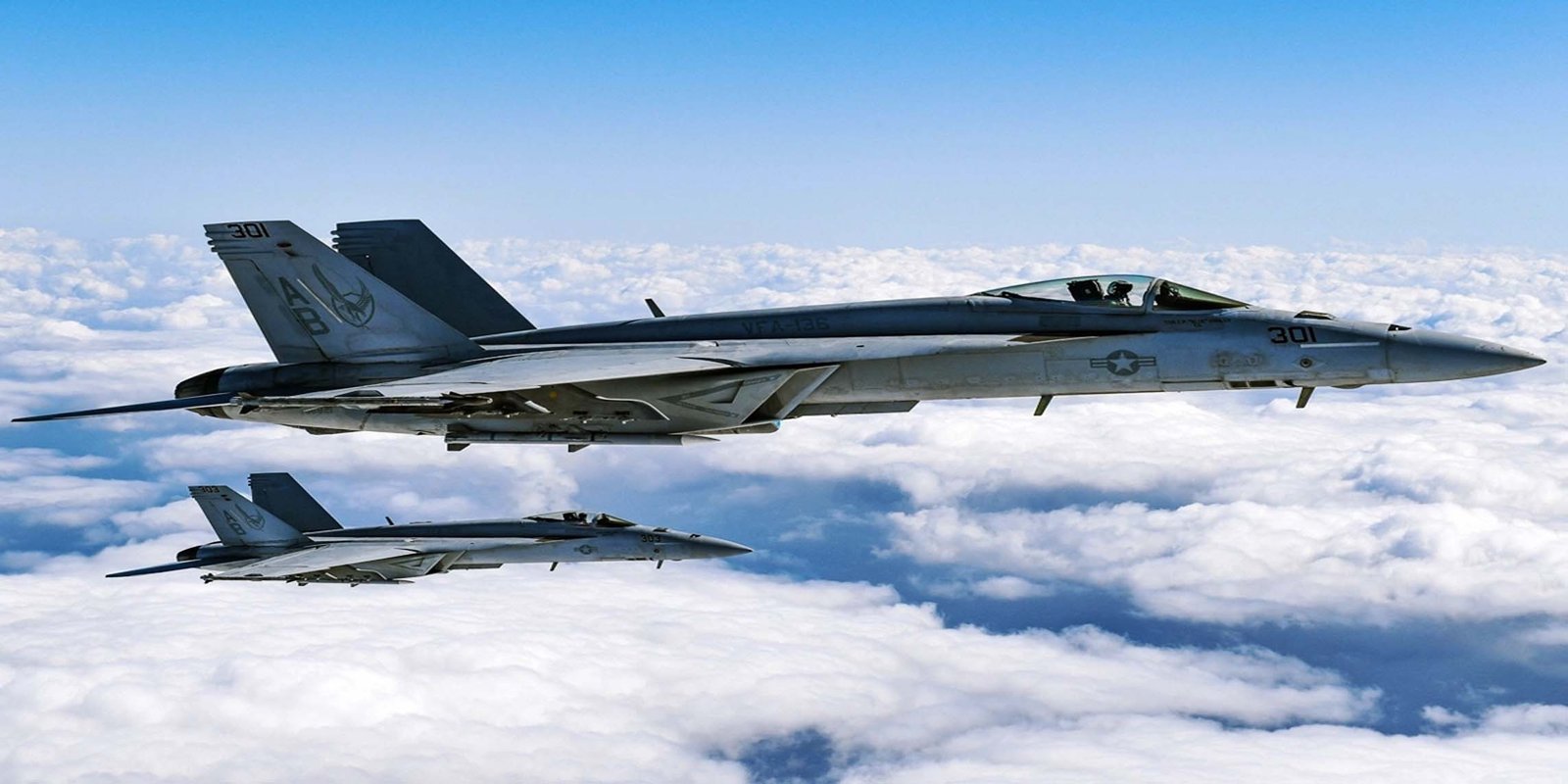 امریکی فوج کا طیارہ گر کر تباہ واشنگٹن F/A-18 Hornet حادثہ