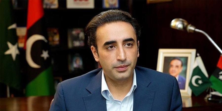 بلاول بھٹو کراچی رینجرز کیمپ حملے پر بیان دیتے ہوئے